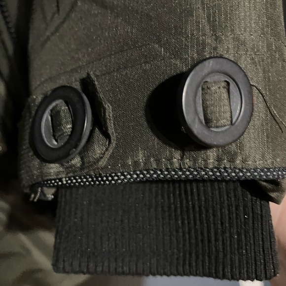 Men’s winter coat size S - Picture 10 of 12